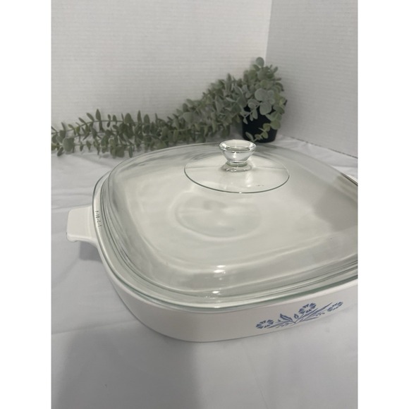 Rare Vintage Pyrex Corning Ware Blue Cornflower P-10-B 10 inch Stamped w/lid - Picture 7 of 13